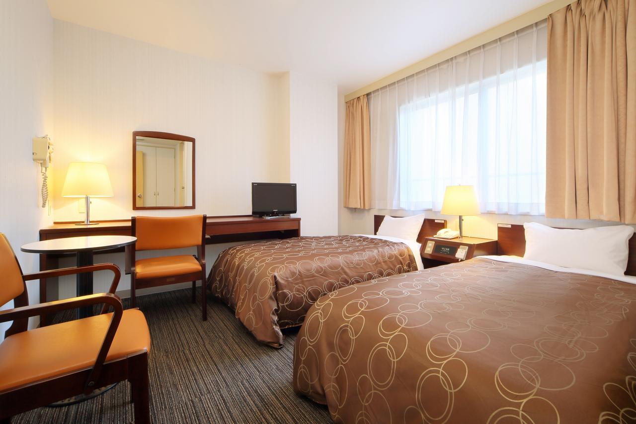 Hotel Grand Plaza Urashima Kurihara Екстериор снимка